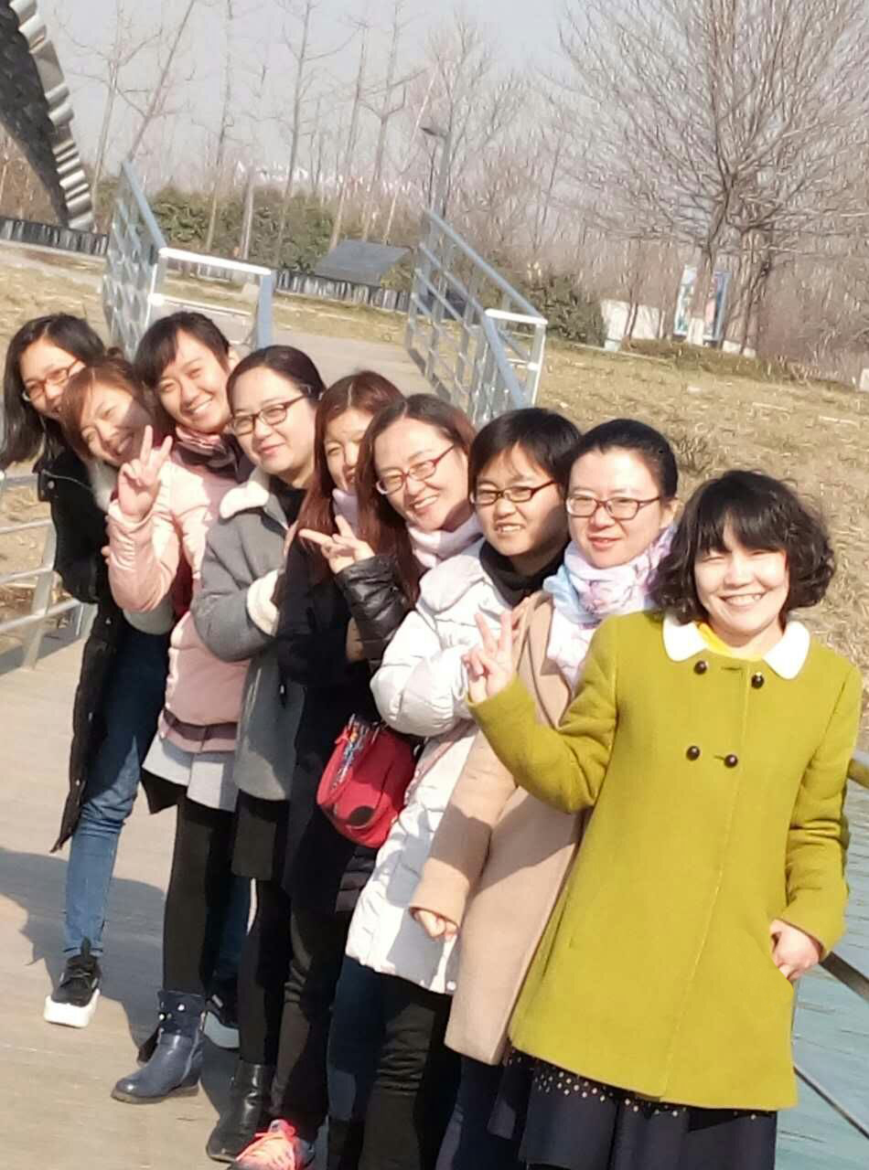 136c51449524057dafbdc10862988c2f.jpg 合影.jpg